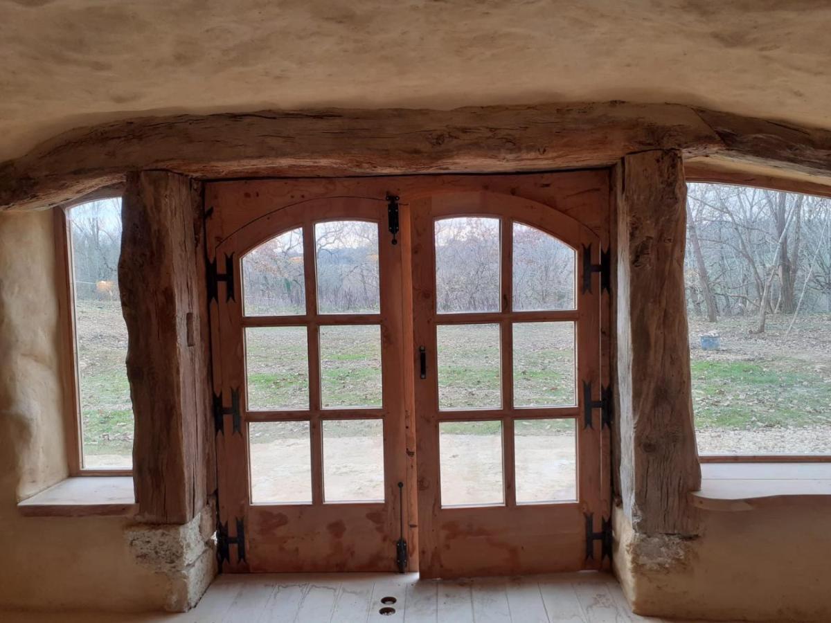 Maison Terre Les Cabanes De Fallot - Sauna Bain-Froid Piscine Naturelle L'isle-Bouzon ภายนอก รูปภาพ