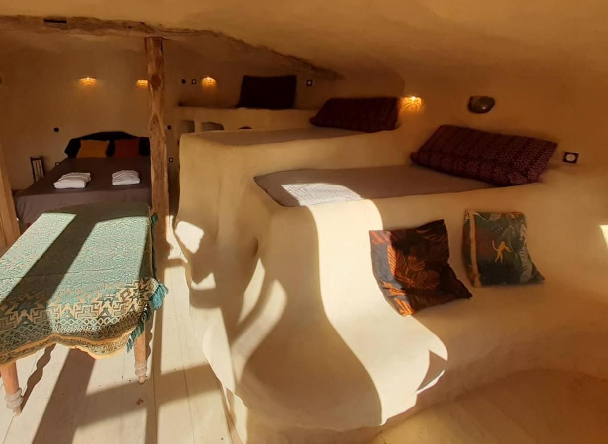 Maison Terre Les Cabanes De Fallot - Sauna Bain-Froid Piscine Naturelle L'isle-Bouzon ภายนอก รูปภาพ